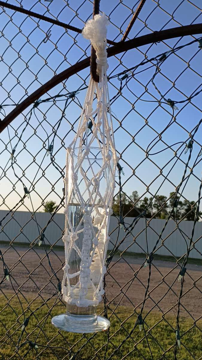 hanging macrame vases
