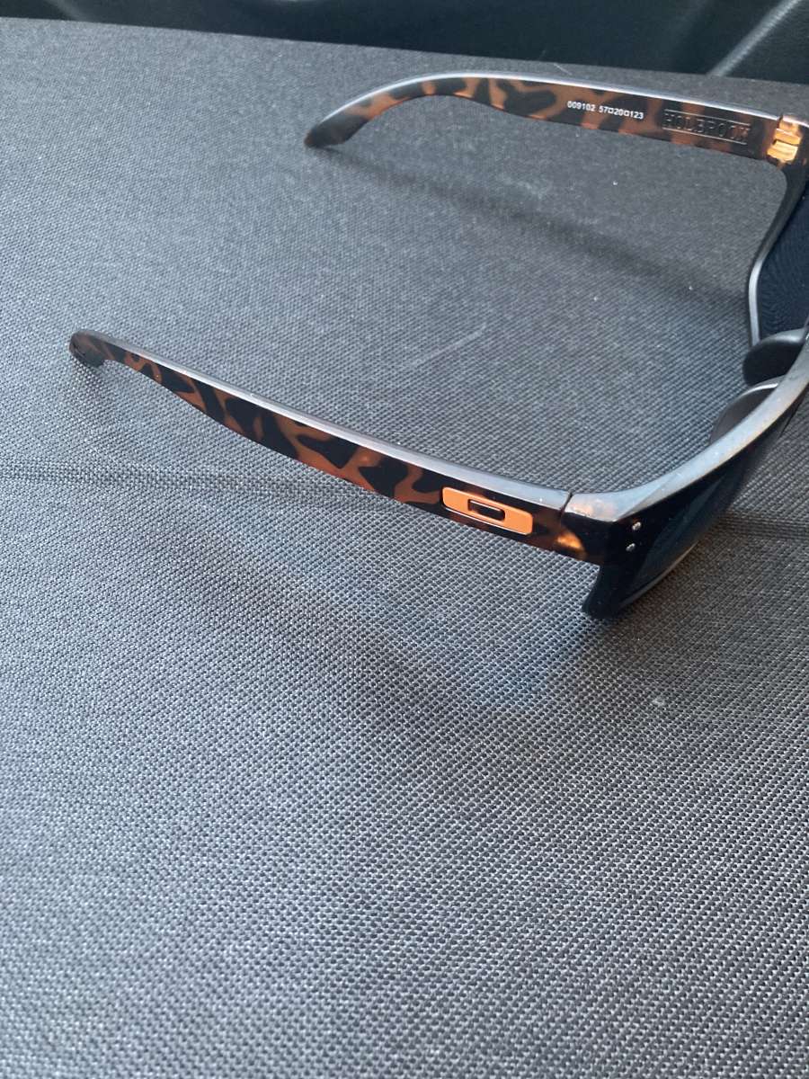 Holbrook Oakley Sunglasses