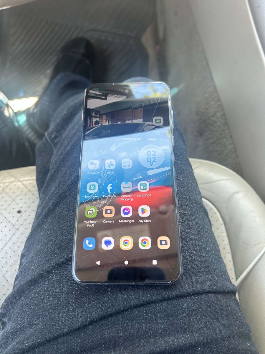 cellphone moto g play 2023