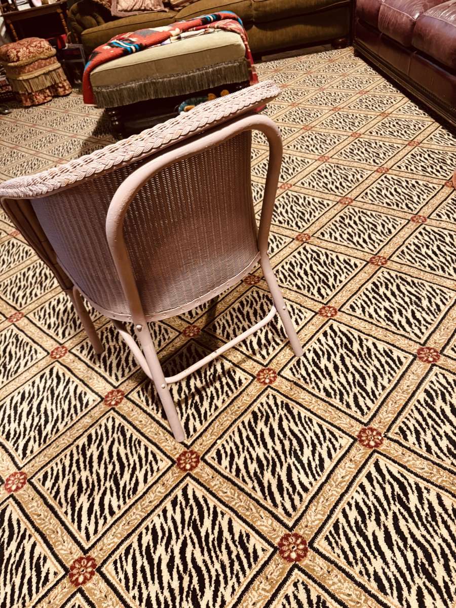 antique wicker chairs