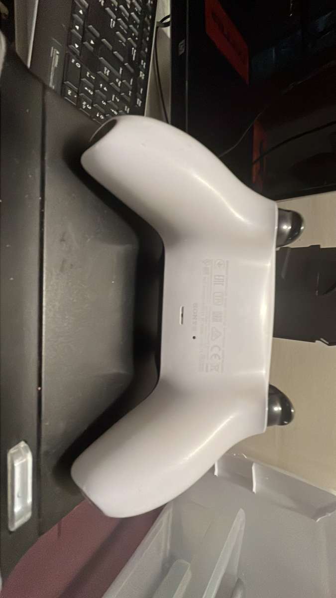 PlayStation 5 controller