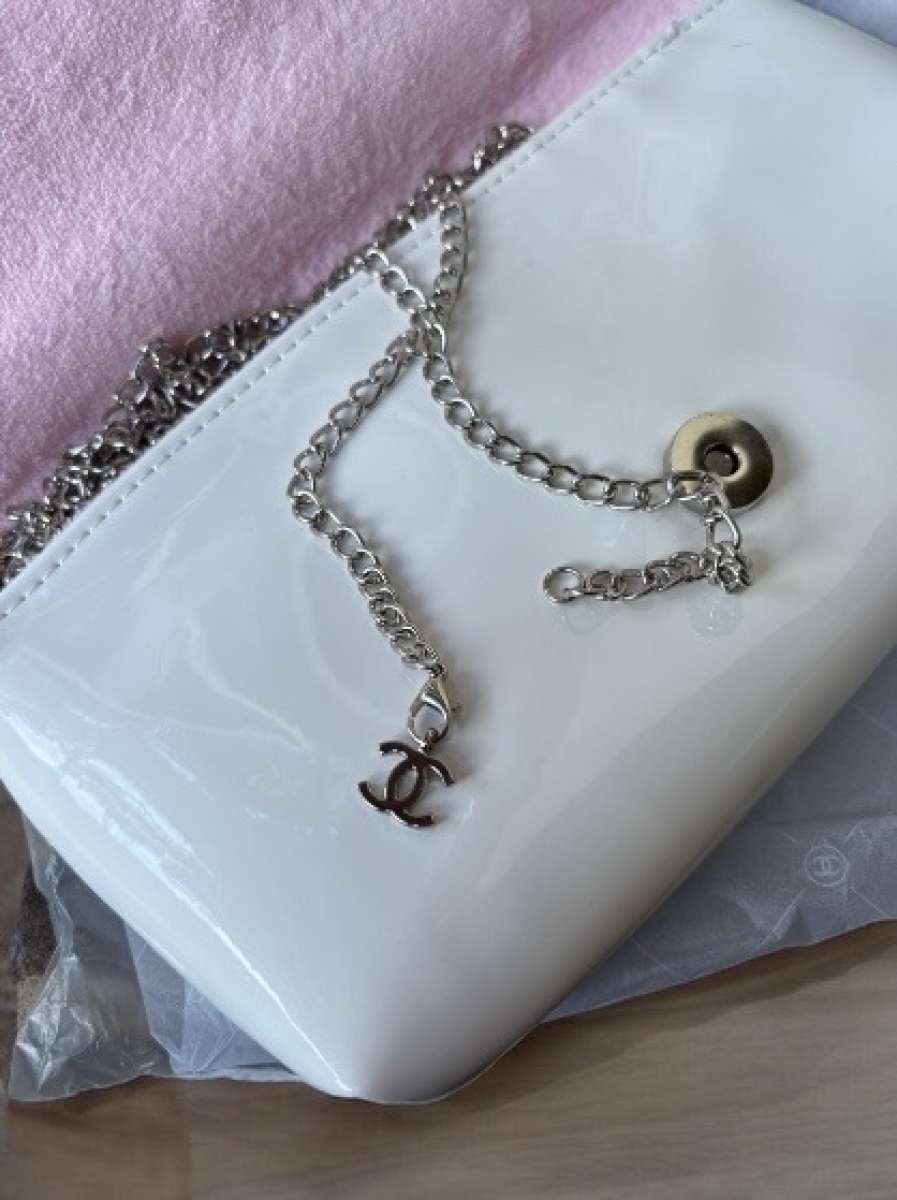 Chanel WhitePink Clutch Purse