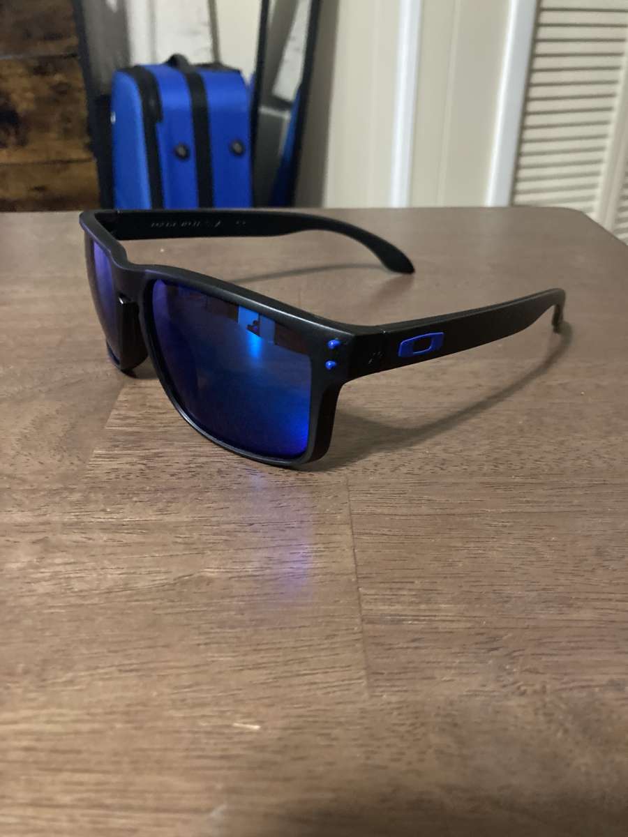 Men Oakley Sunglasses