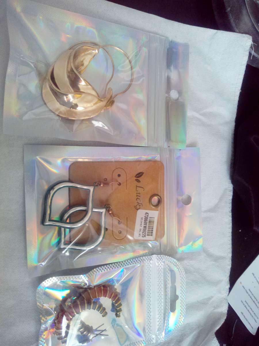 3 pairs of EARRINGS set8