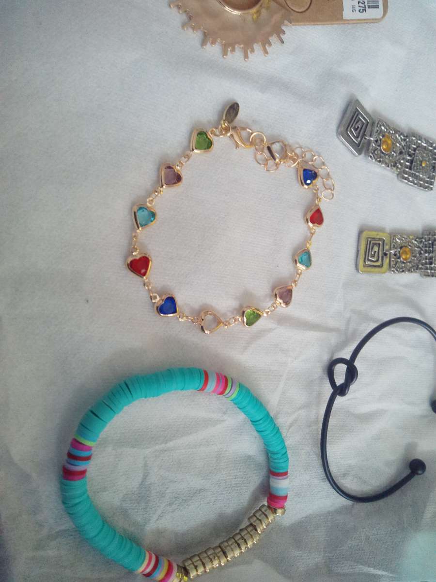 5 Piece Jewelry lot new set3