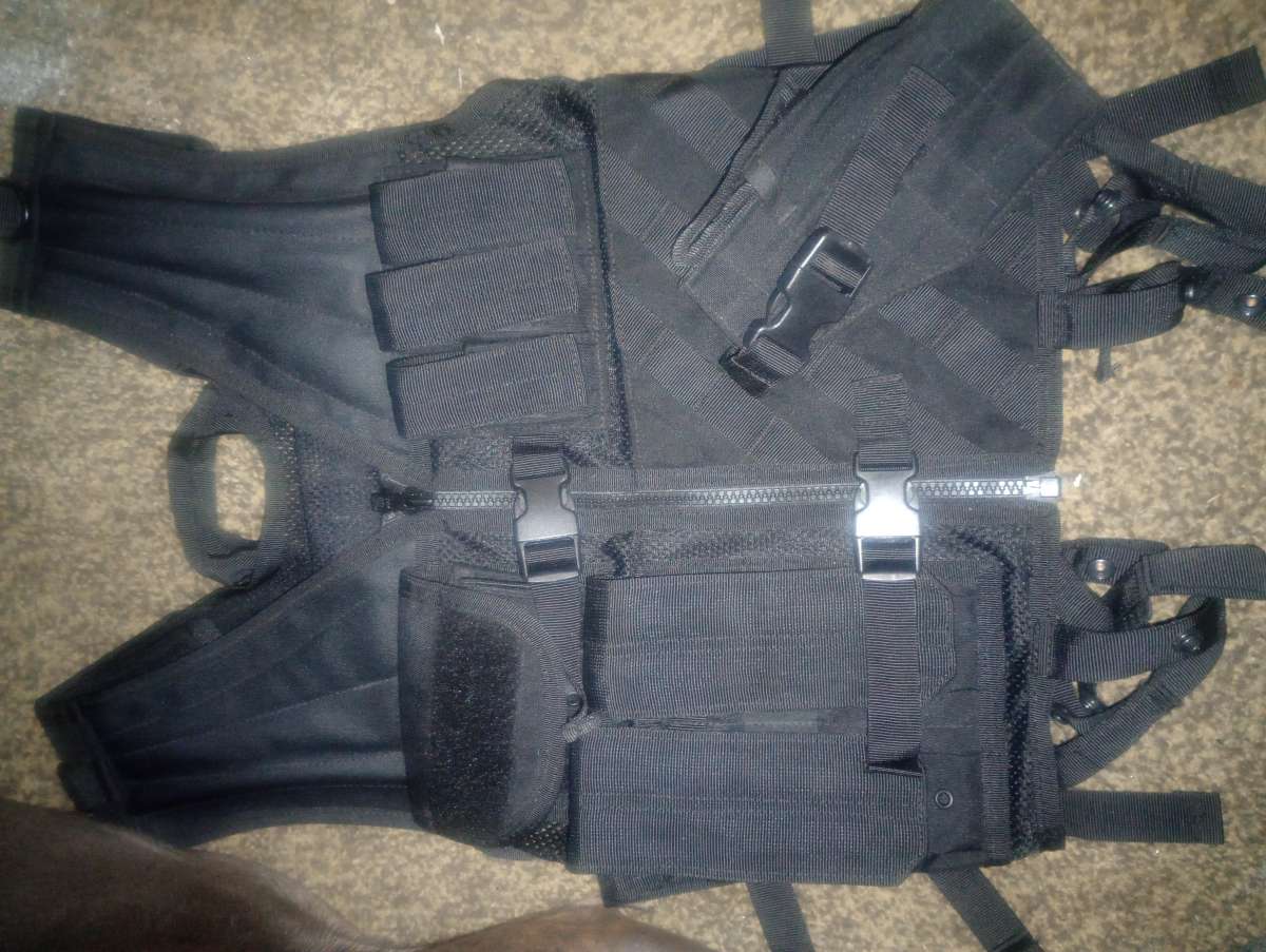police aka airsoft tac vest