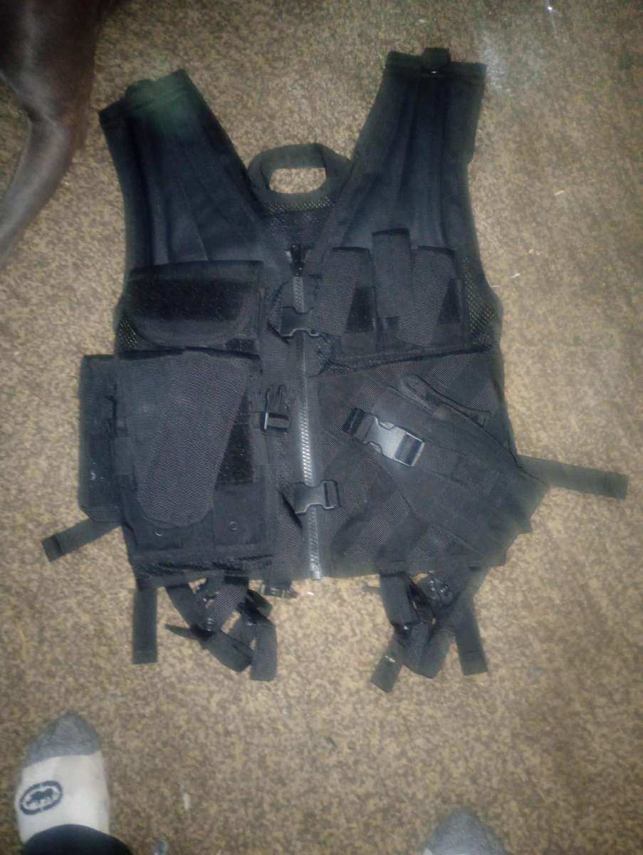 police aka airsoft tac vest