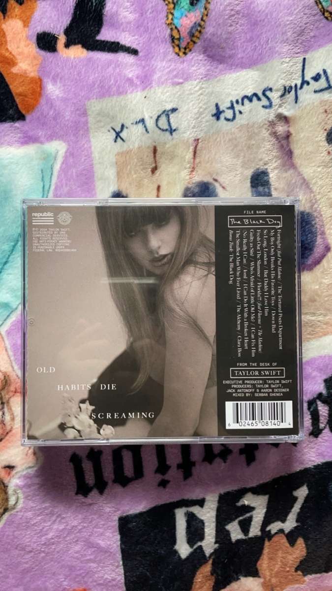 Taylor Swift The Black Dog Collectors CD