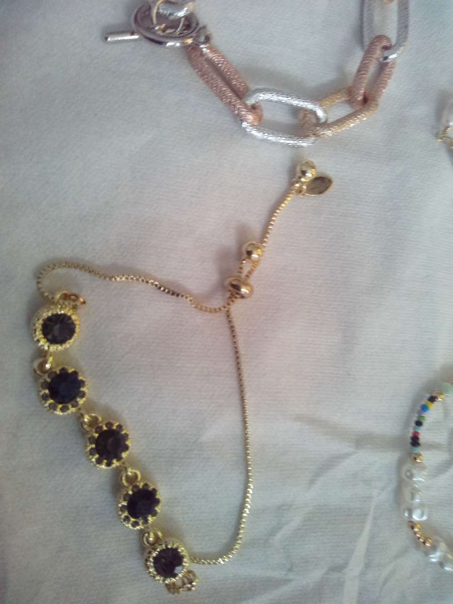 Four Piece BRACELET set 7