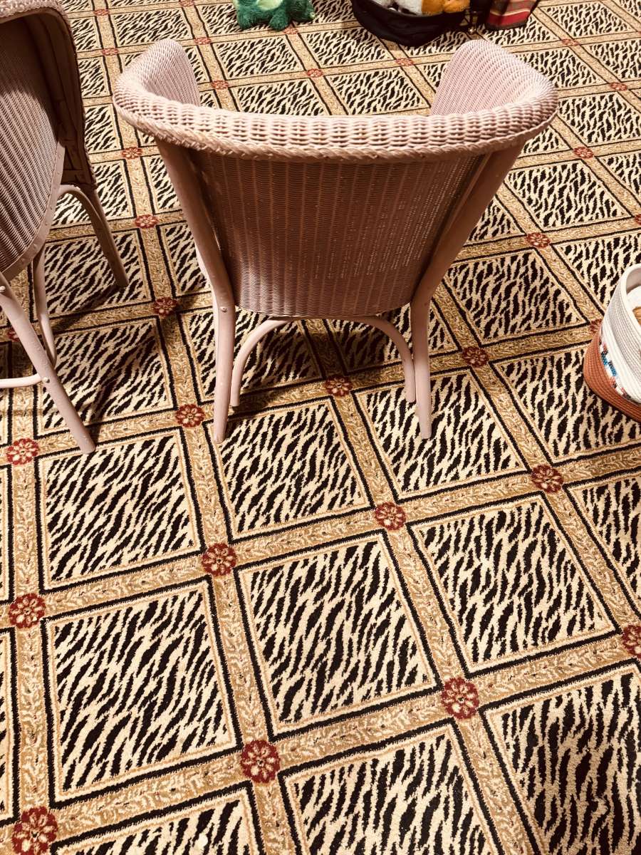 antique wicker chairs