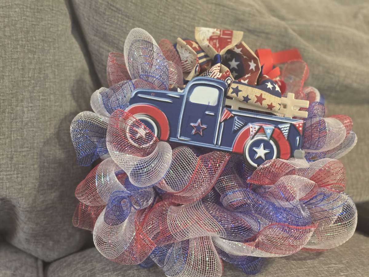 mini mesh wreath 4th of July