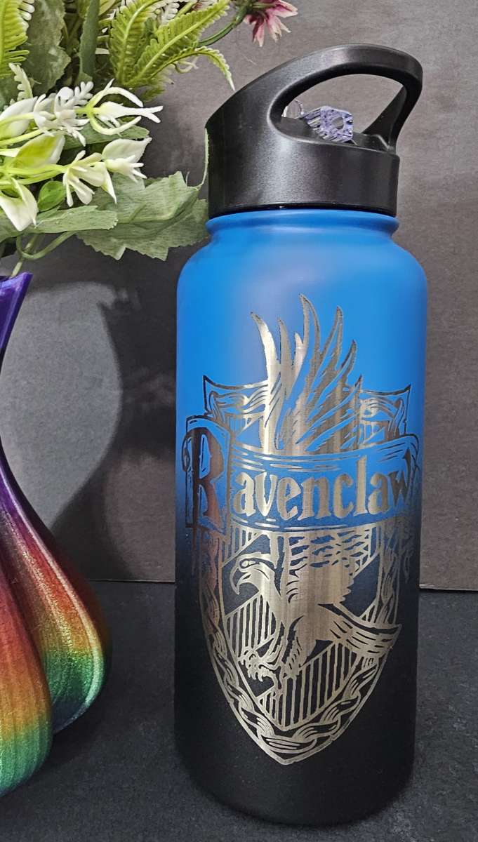 32oz Brand New Laser Engraved Insulated Ravenclaw bottle