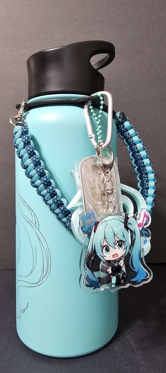 32oz new Laser Engraved Insulated Water Bottle Hatsune Miku