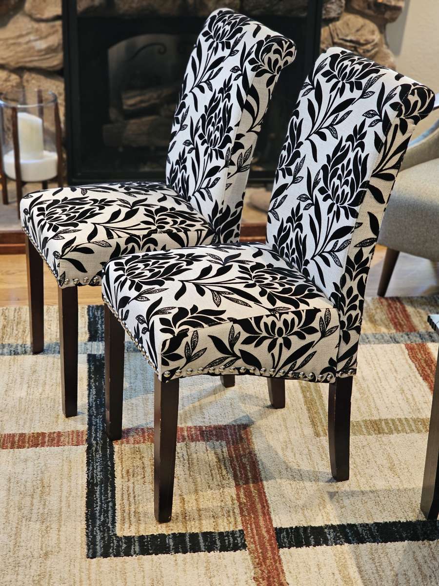 dining chairs