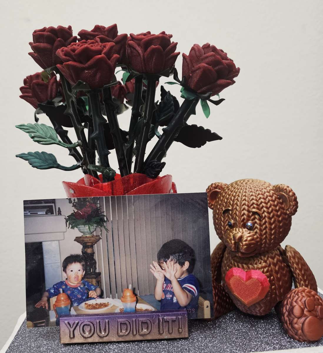 3D printed handmade holder with 3D printed bear