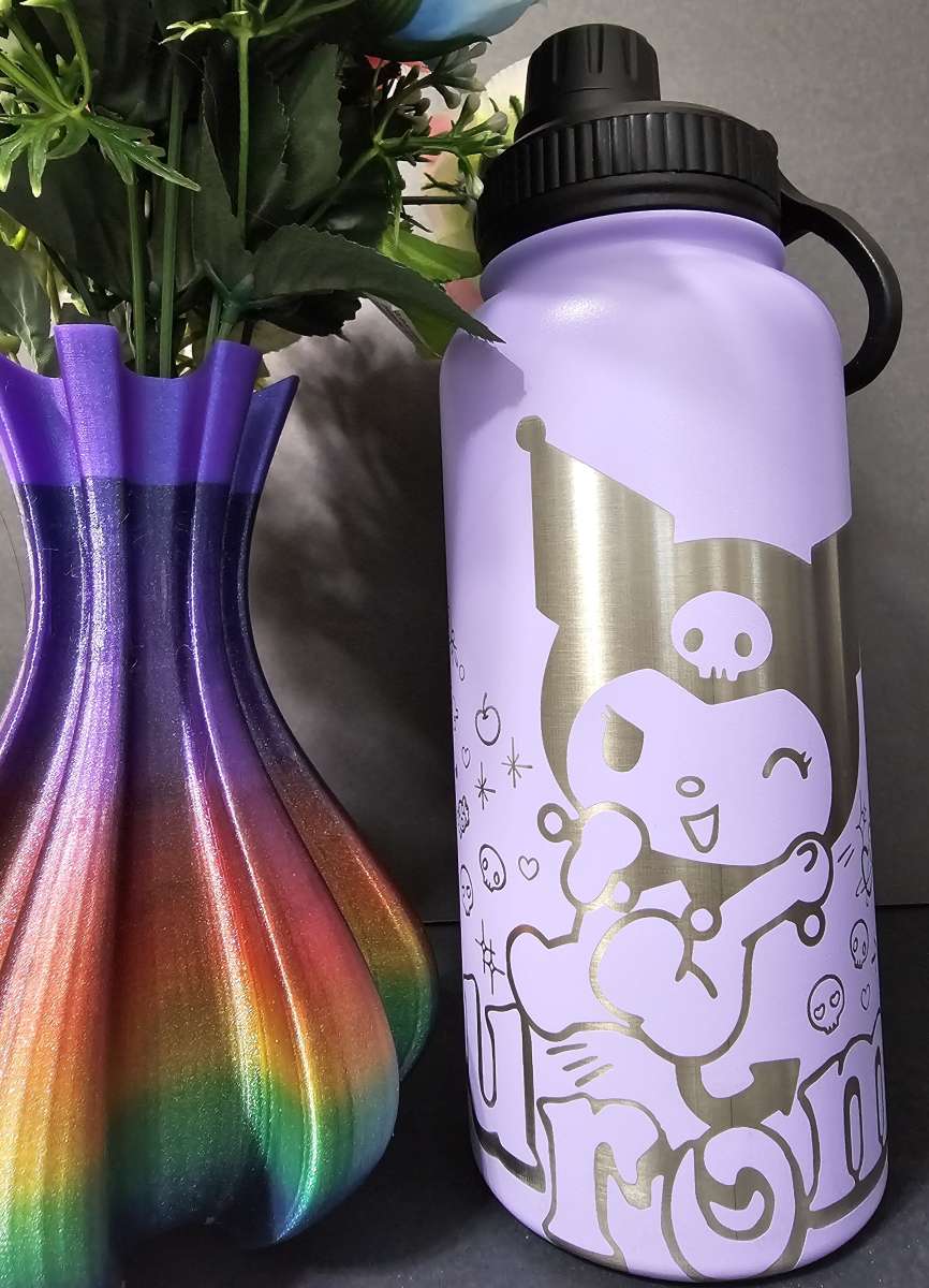 32oz Brand new Laser Engraved Insulated Water Bottle Kuromi