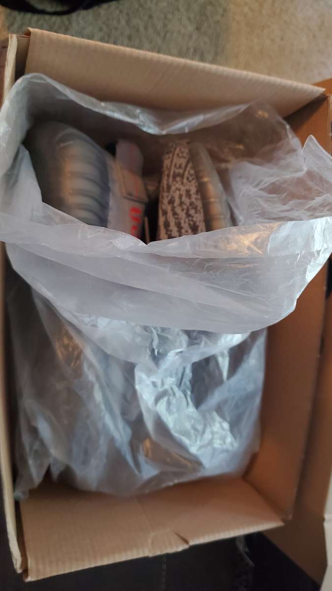 Kids Yeezys  JOLIET PICKUP