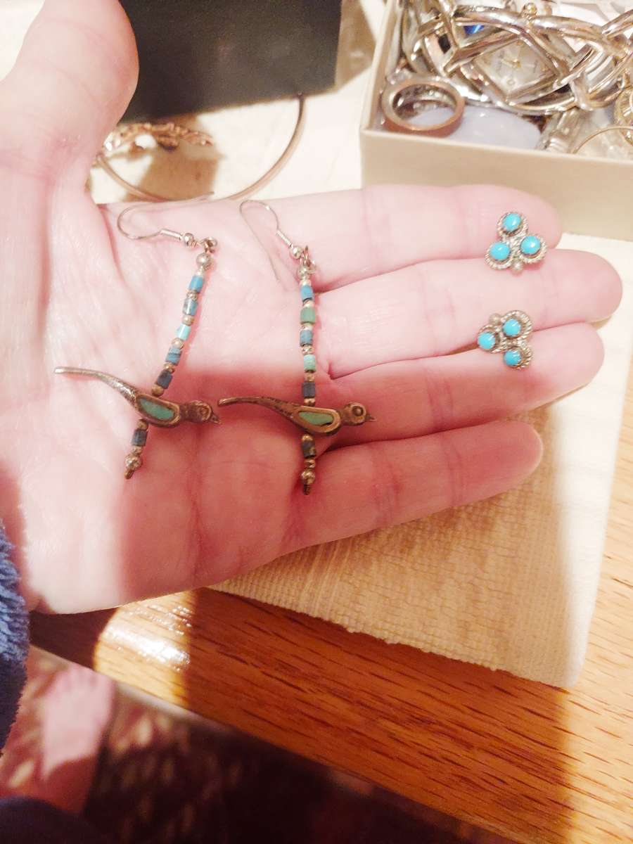 Dishta birds and 3 stone studs both very vintage