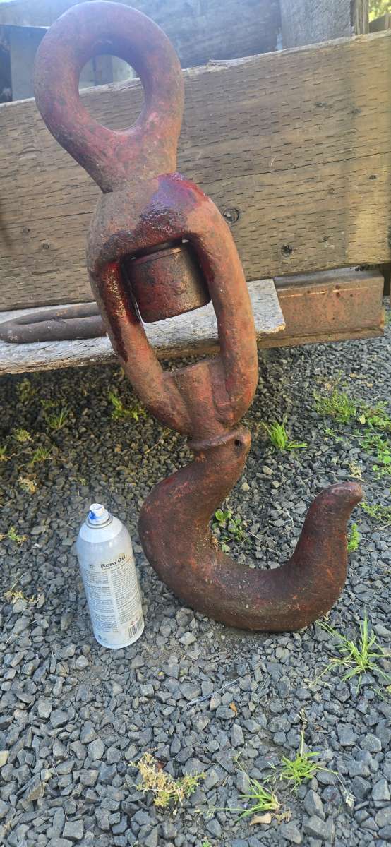 very heavy old vintage swivel hook