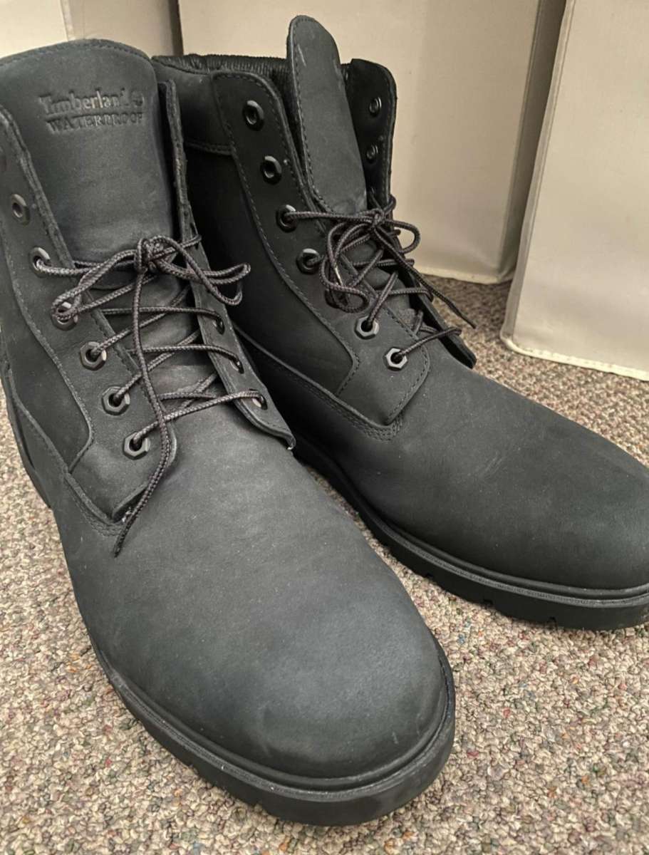 Mens Timbs size 13 JOLIET PICKUP