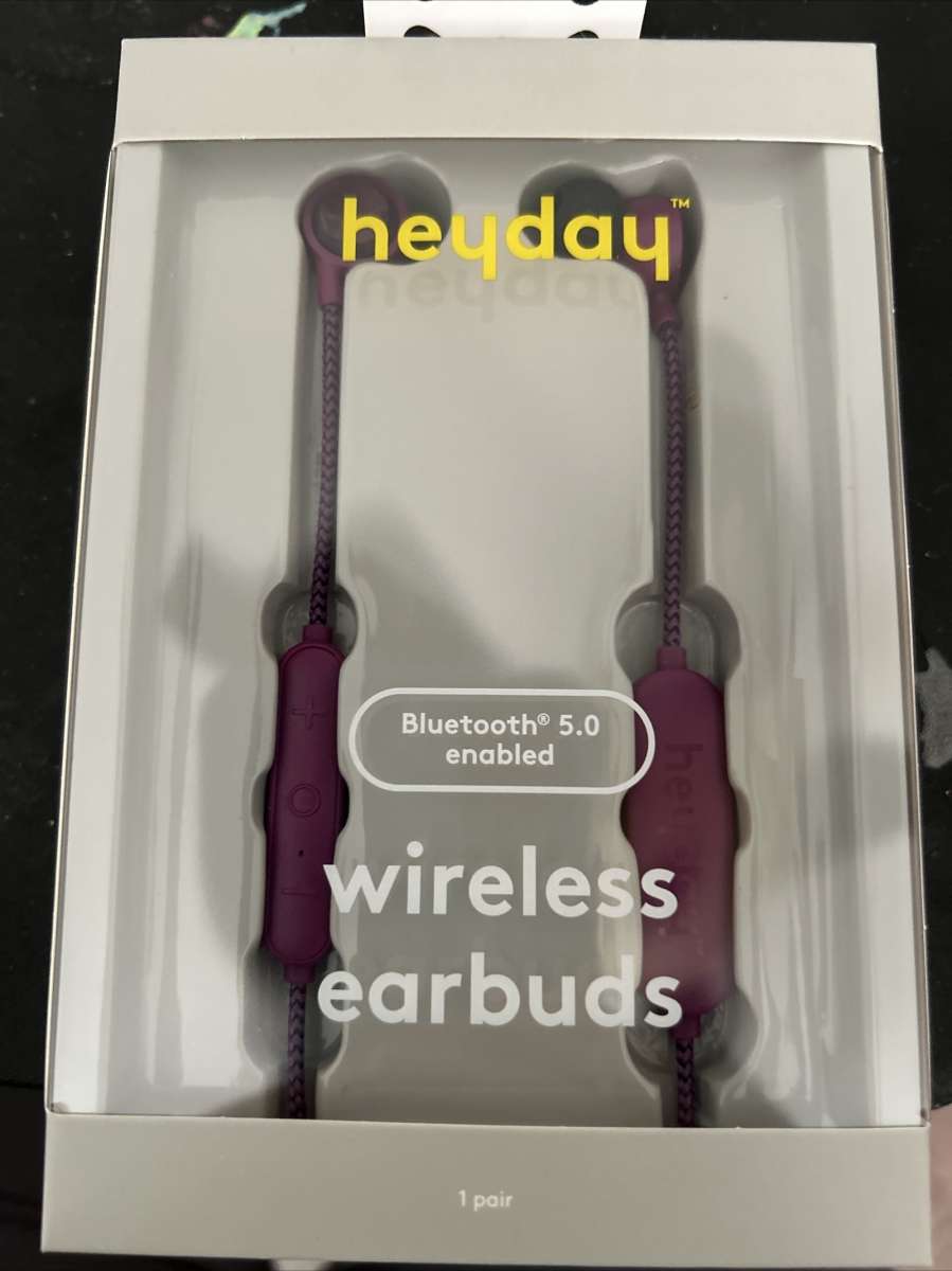 wireless earbuds