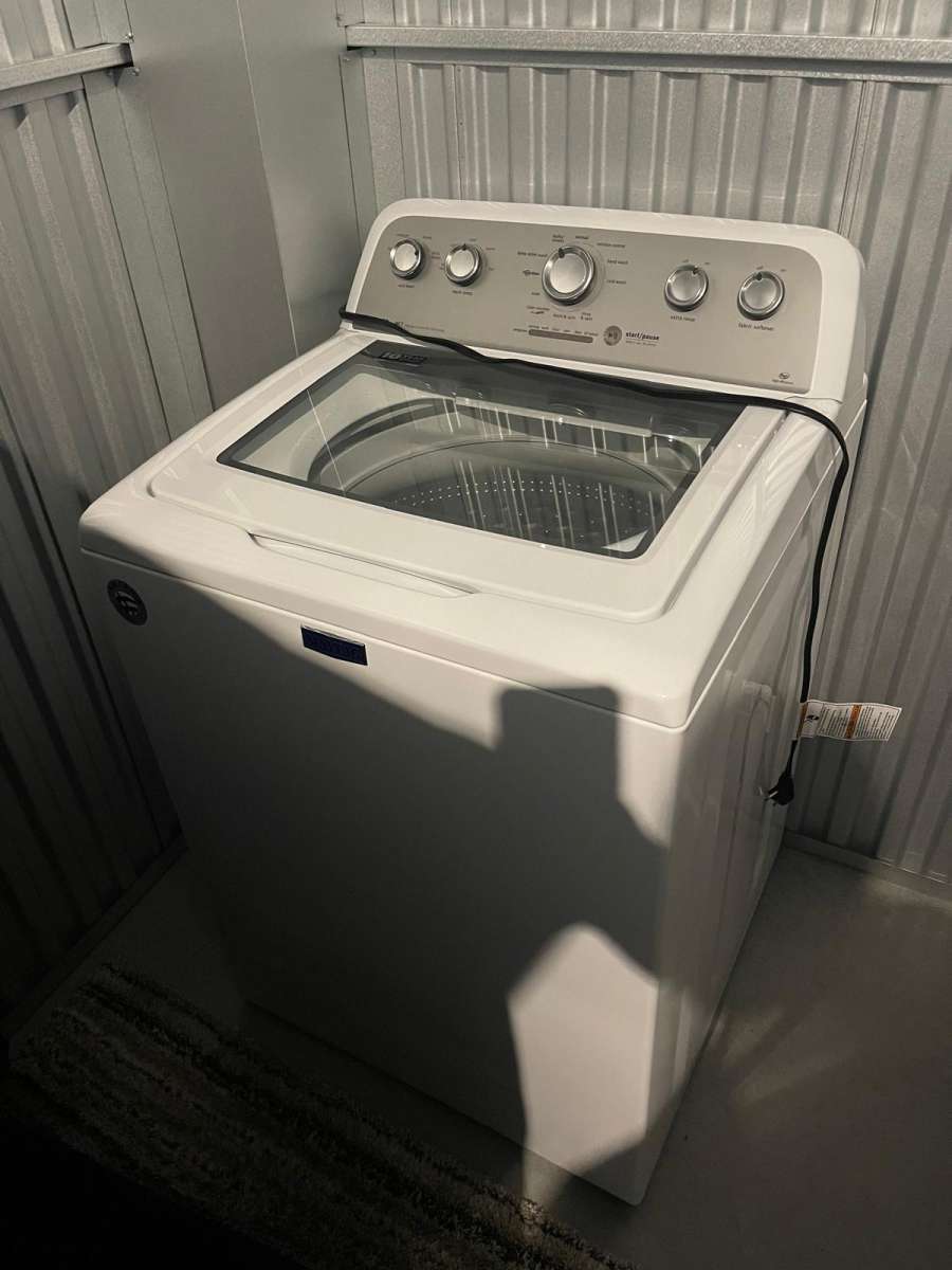 Maytag Washing machine