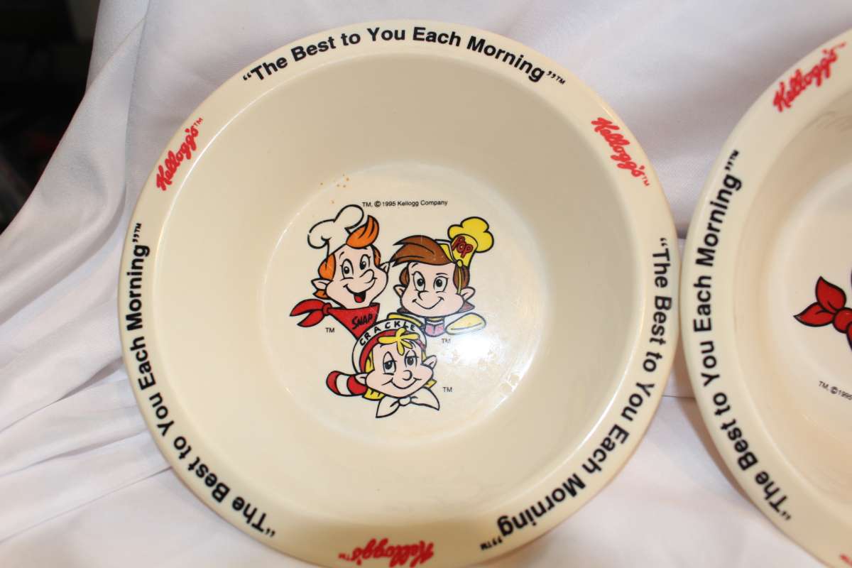 4 Vintage Kelloggs Cereal Bowls