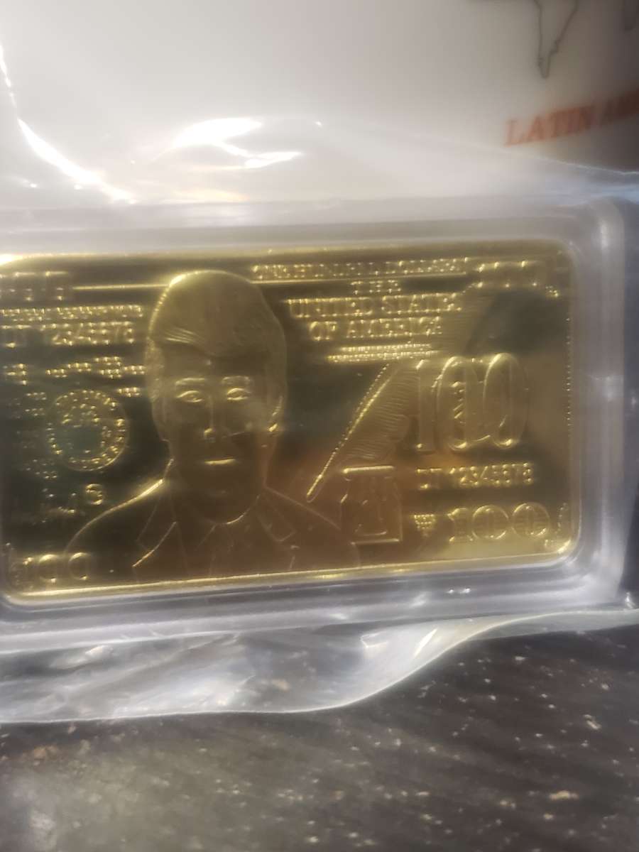 Donald trump 24kt gold