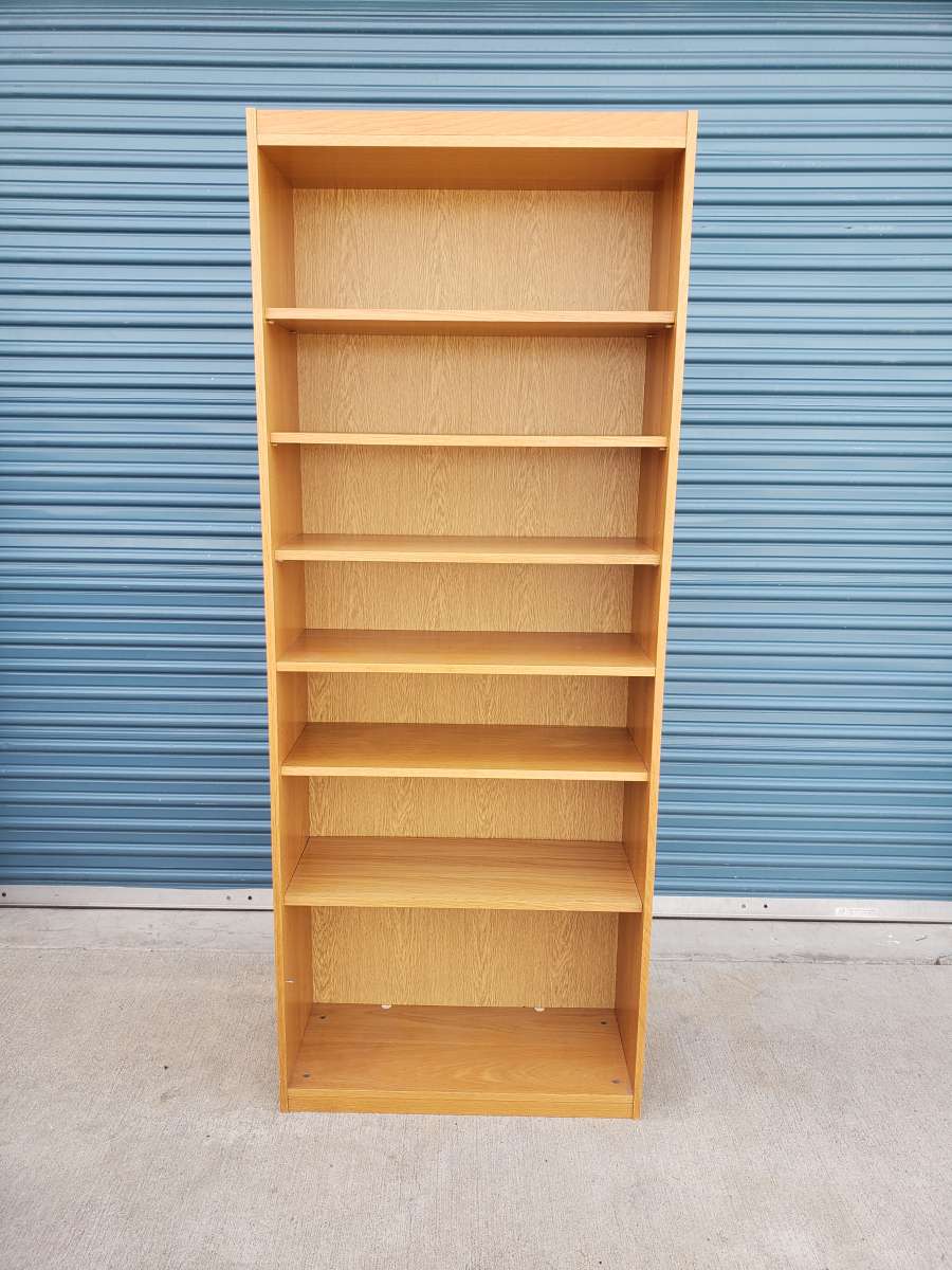 Oak Tall Bookshelf