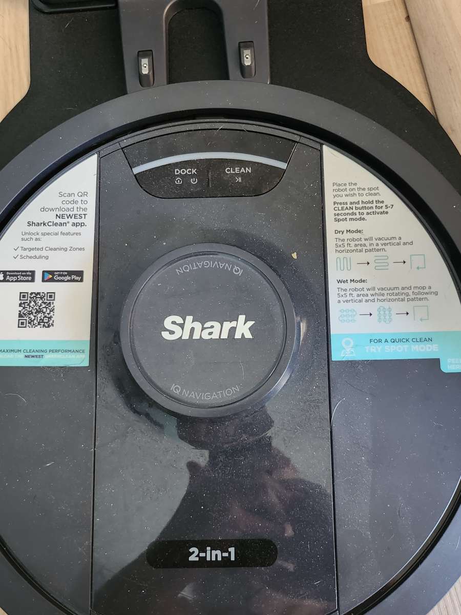 shark 2 in 1 floor robot