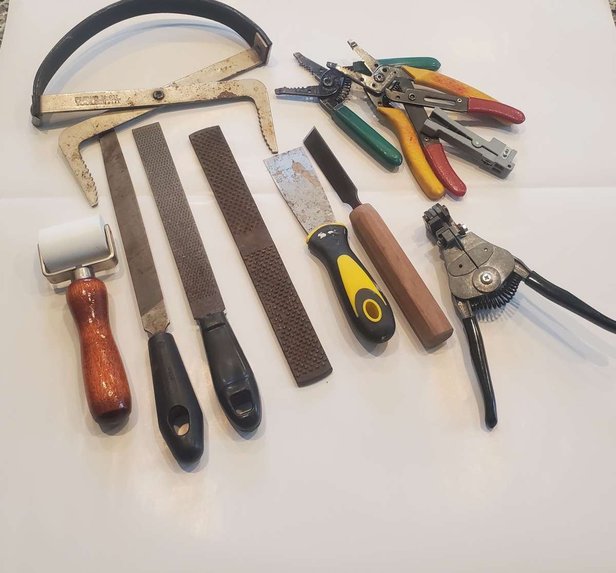 Misc Tools File Rasps Wire Strippers Battery Puller Chisel