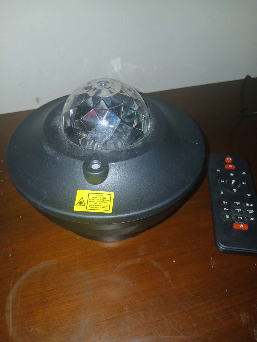 star Wave Projector Light with BT