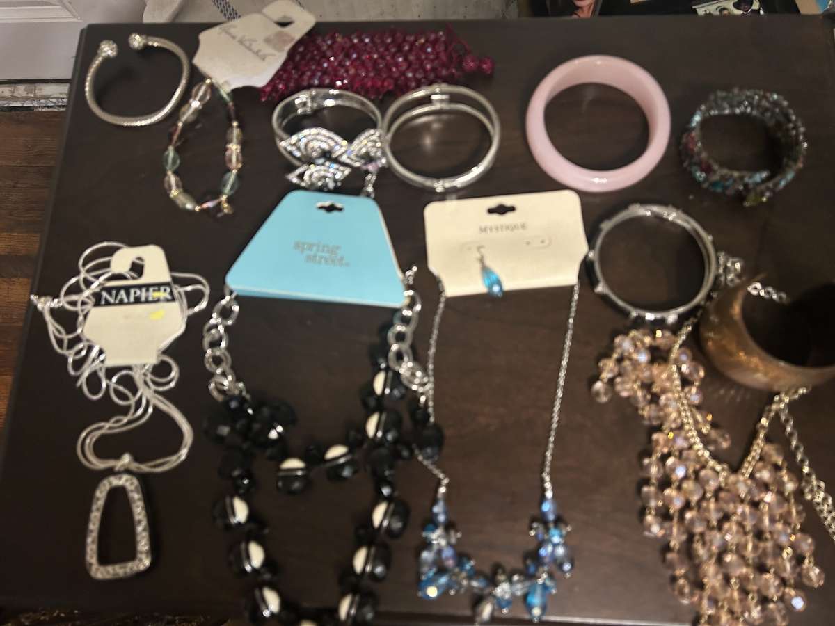 Custom jewelry handcraft art starting at 10up