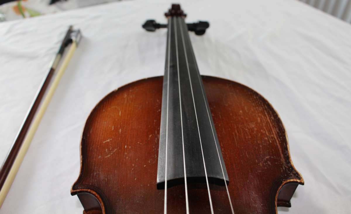 2009 A R Seidel Antonius Stradivarius Copy Violin VI31E4 44