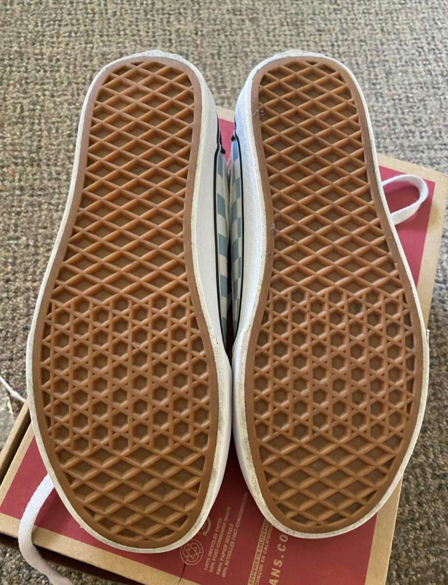 Gently Used Womens Vans