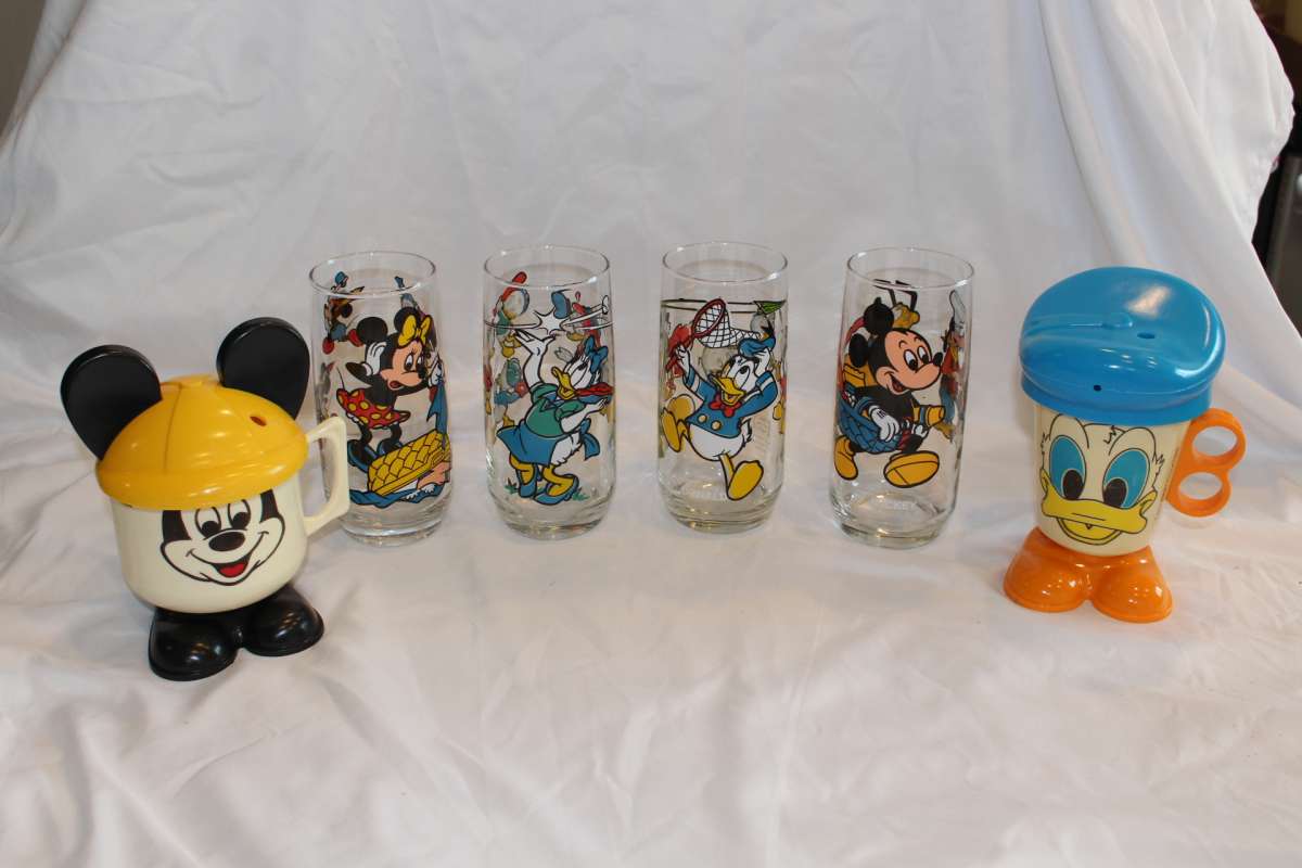 6 Piece Vintage Pepsi Walt Disney Collector Series Drinking