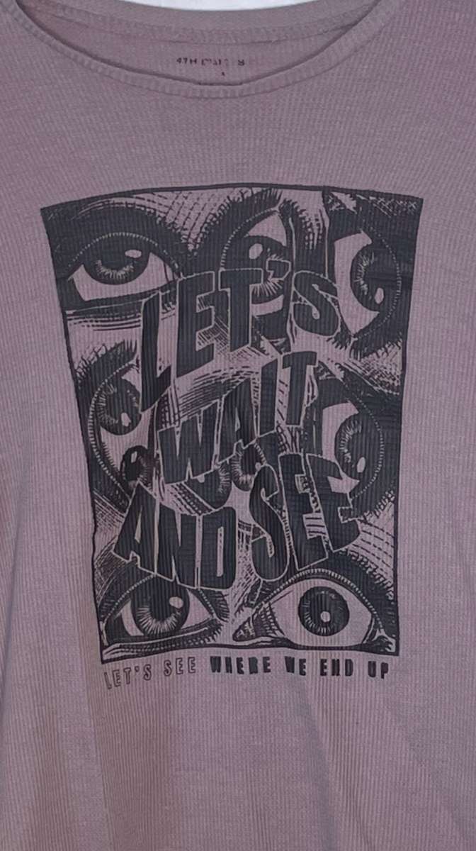 people longsleev shirt