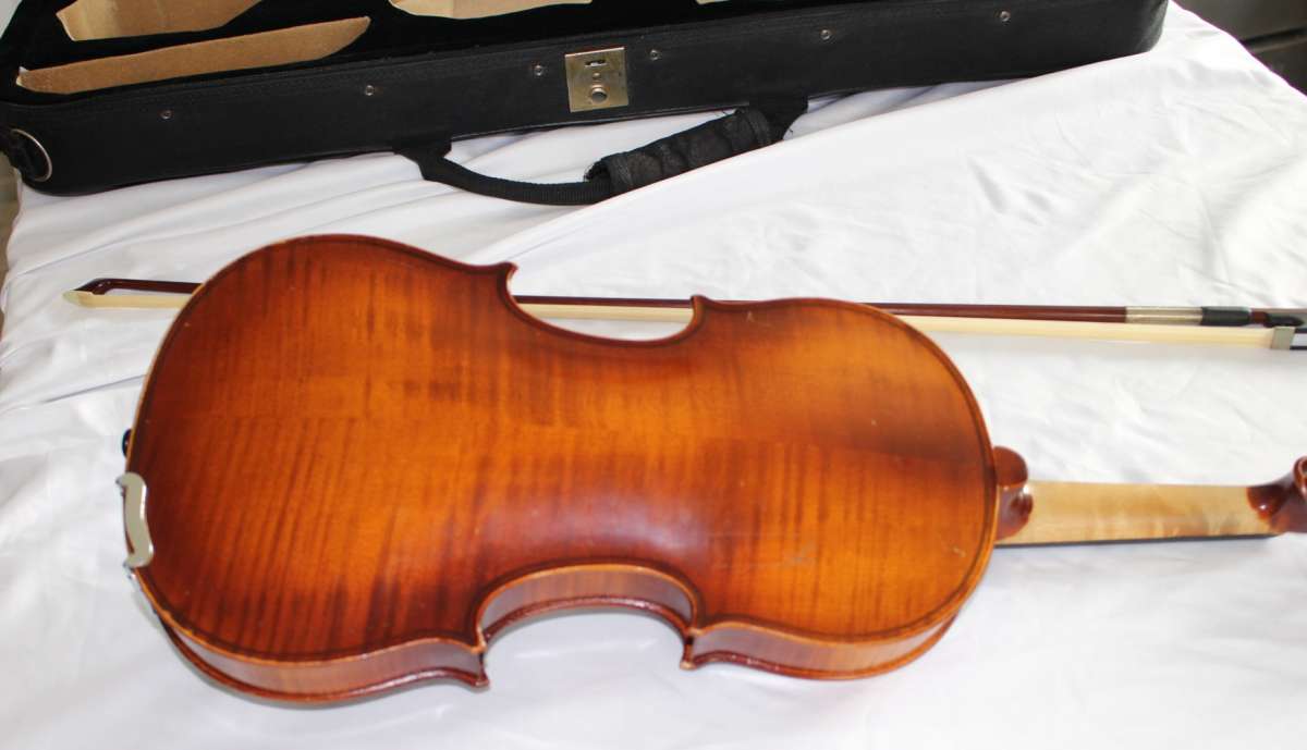 2009 A R Seidel Antonius Stradivarius Copy Violin VI31E4 44