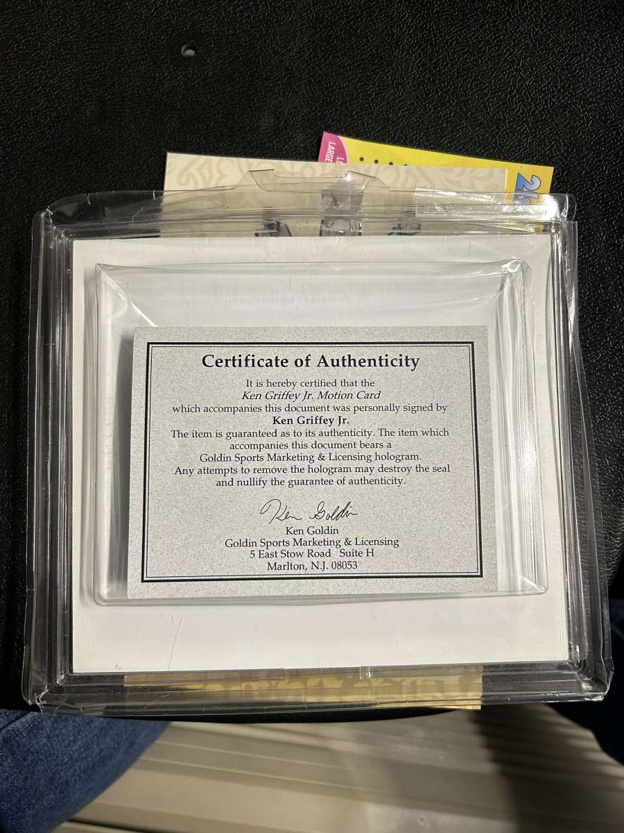 KEN GRIFFEY JR Blasts 200th Home Run Signed 1221000 Hologram