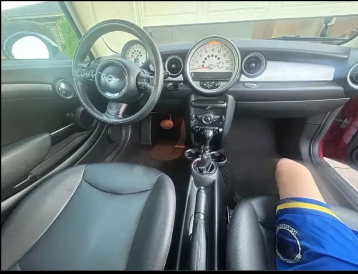 mini cooper hatchback 2D