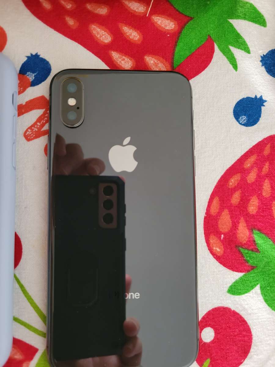 iphone X unlocked