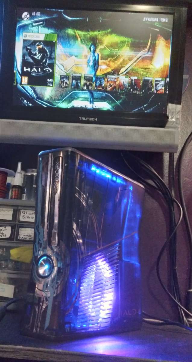 Xbox 360 halo edition 2TB  modified