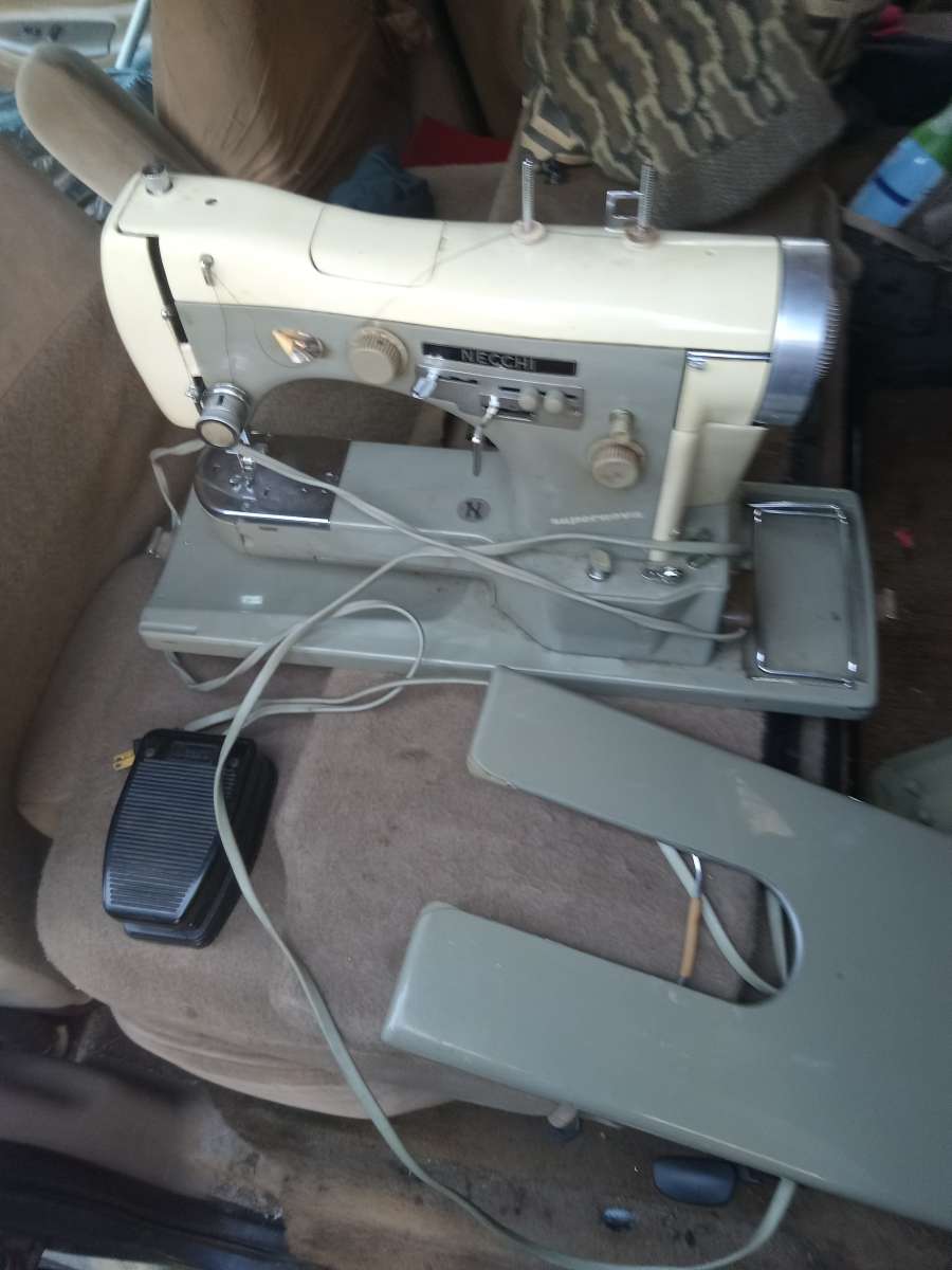 neechisupernova sewing machine