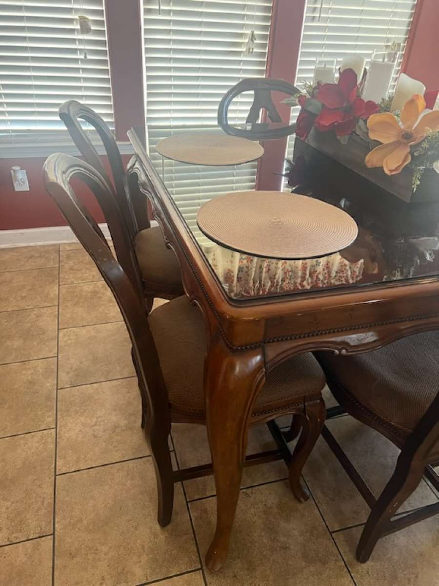 dinner table with buffet cabinet