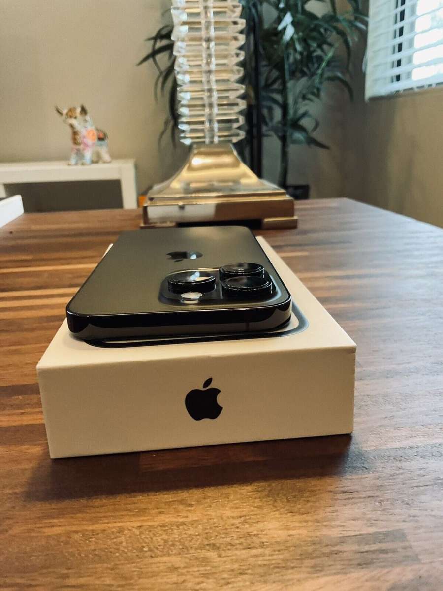 Apple iPhone 14 Pro  256GB  Space Black