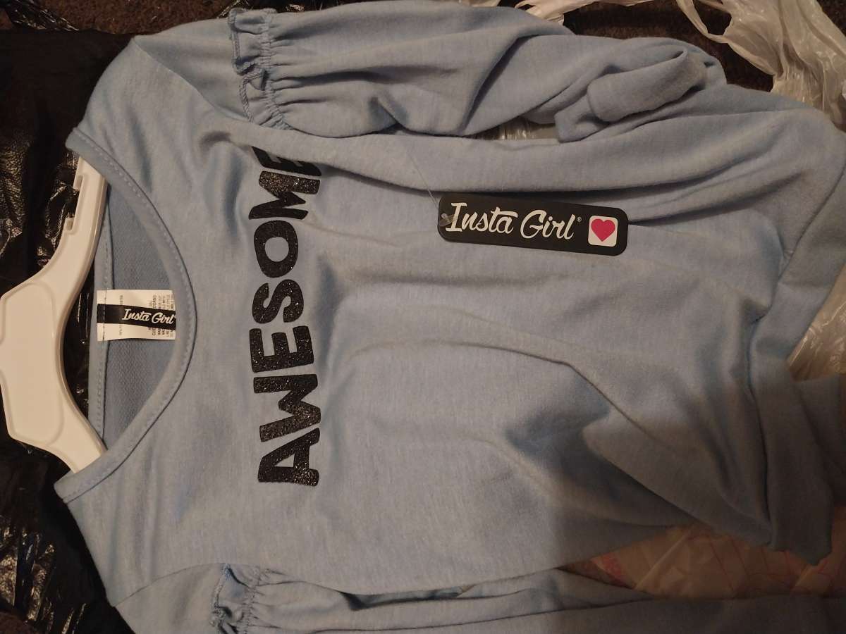 vendo ropa barata 3 trajes por 10