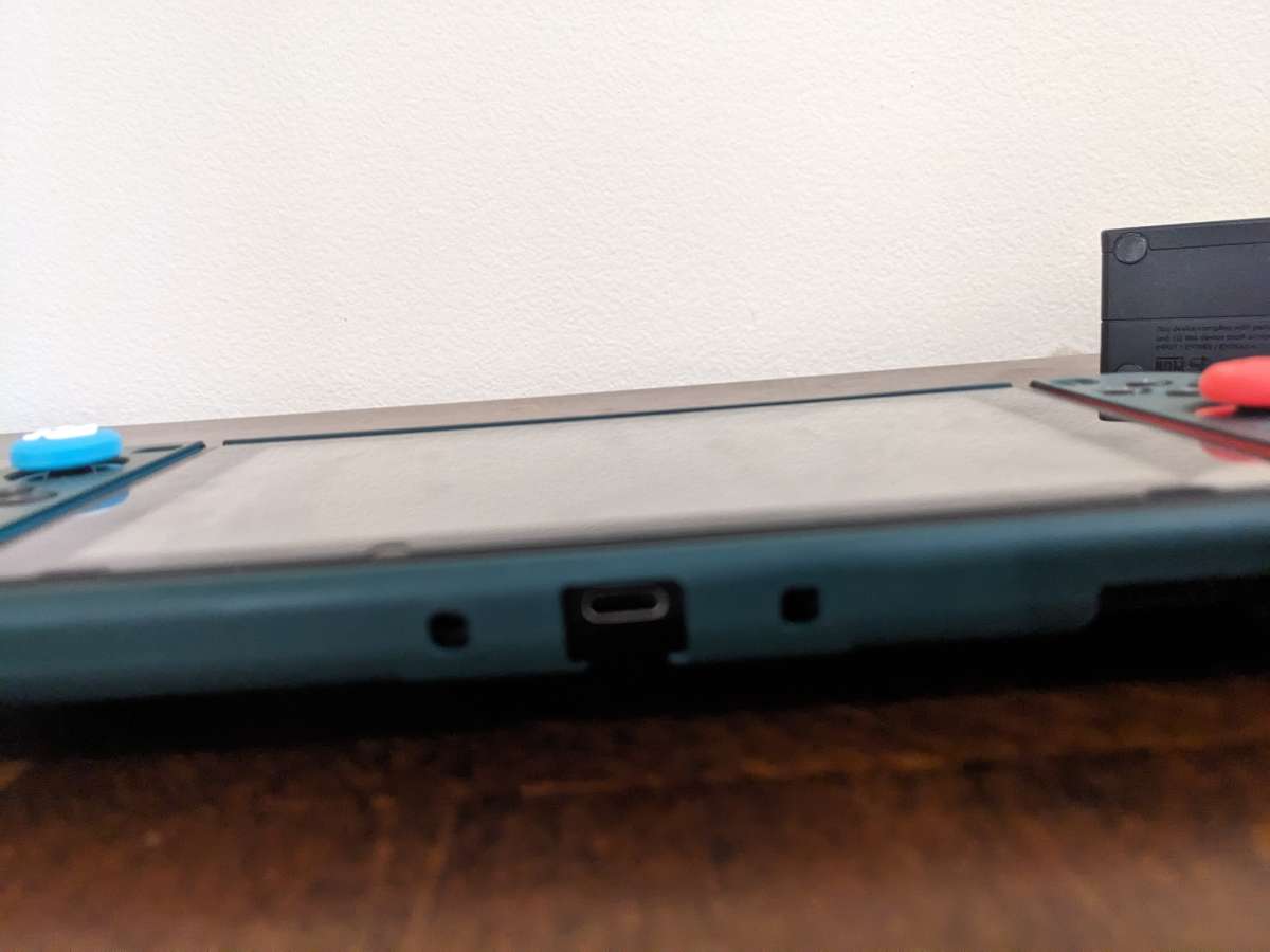 Barely Used Nintendo Switch w accessories Includes Fortnite