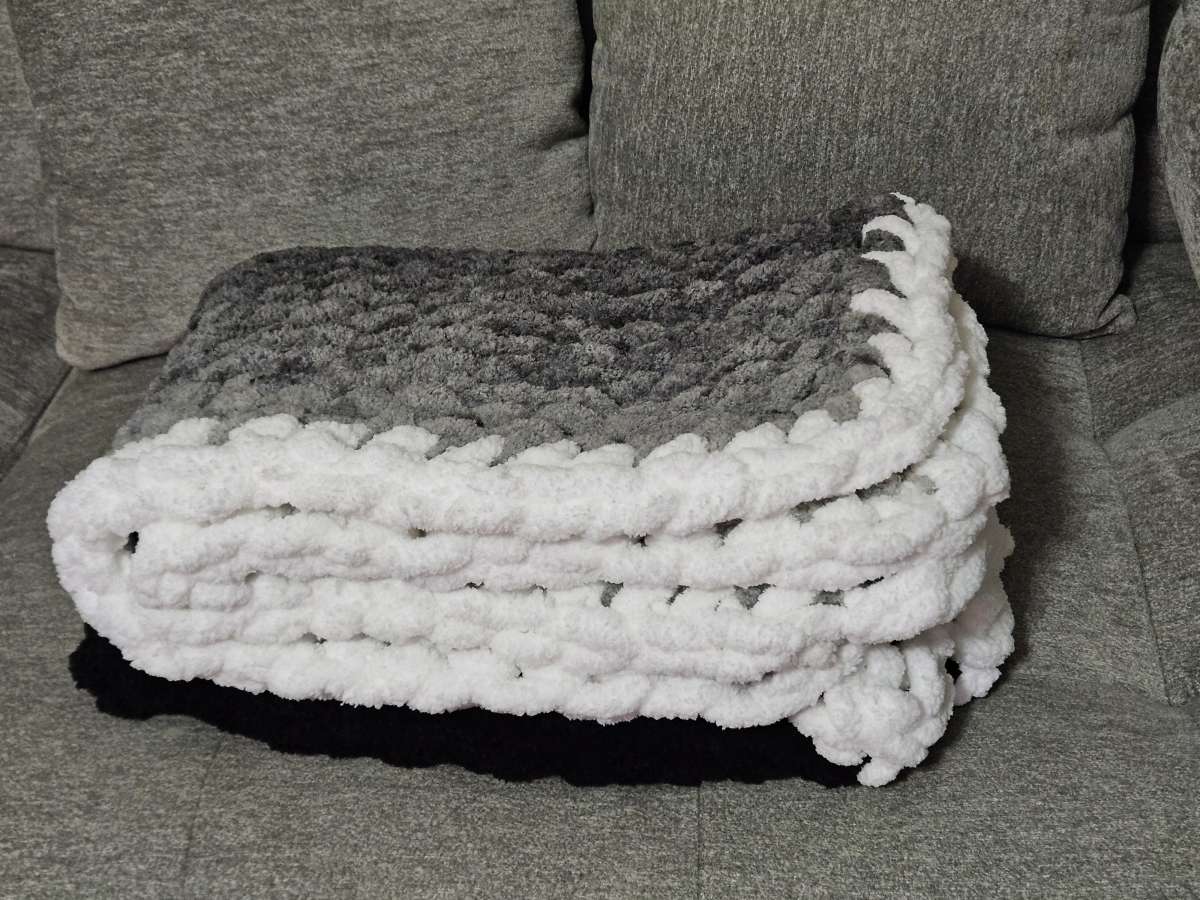 Black Ombre Throw