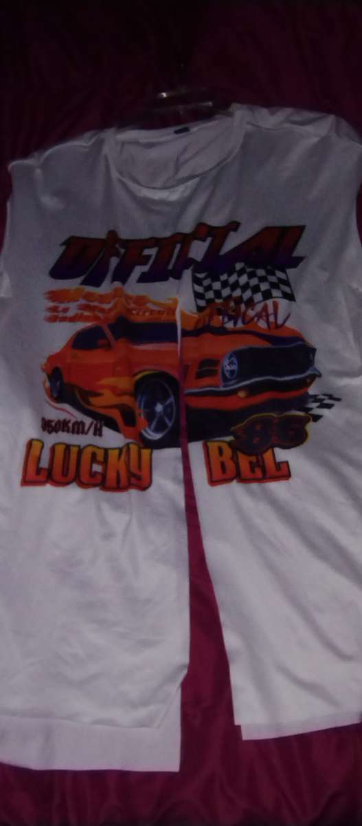 Plus size 4X Graphic race car high split hem tank top