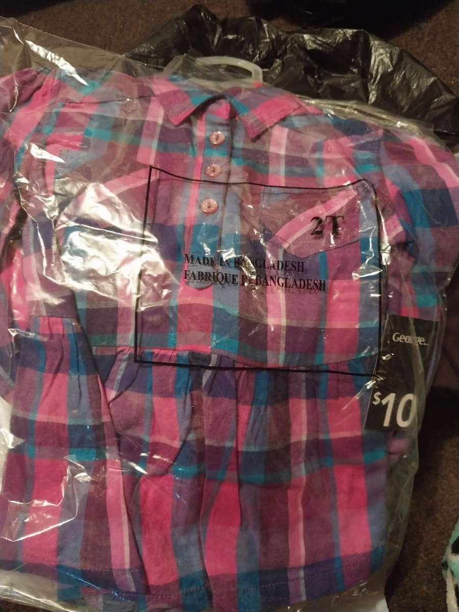 vendo ropa barata 3 trajes por 10